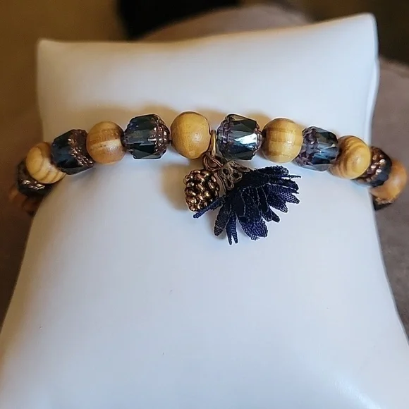 HANDMADE Wood Blue Cathedral Czech Glass Beaded Stretch Bracelet - Picture 2 of 5